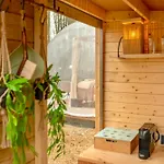Bubbeltent In Bos Met Hottub, 20m Amsterdam *