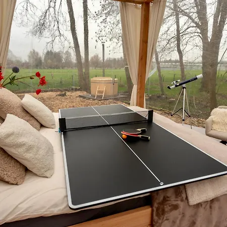 Bubbeltent In Bos Met Hottub, 20m Amsterdam *