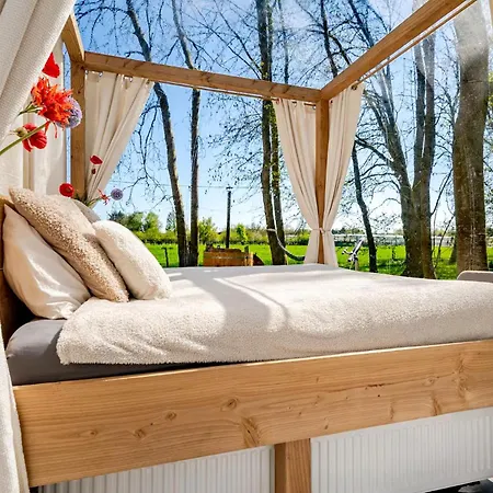 Bubbeltent In Bos Met Hottub, 20m Amsterdam ラグジュアリーテント *