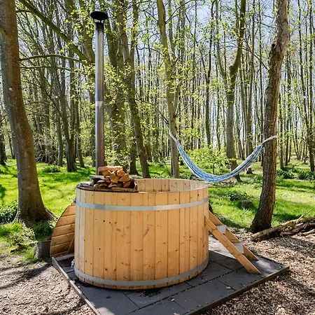 Bubbeltent In Bos Met Hottub, 20m Amsterdam ラグジュアリーテント *