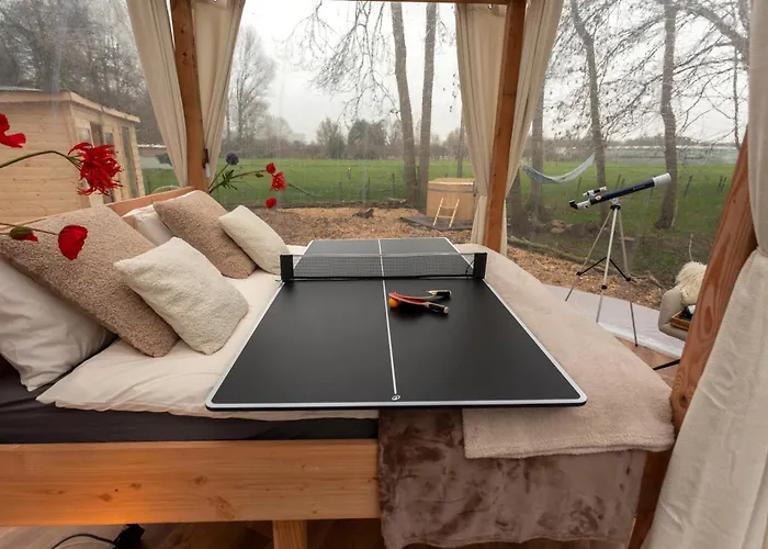 Bubbeltent In Bos Met Hottub, 20m Amsterdam Luksustelt Zuidoostbeemster