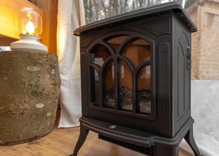 Bubbeltent In Bos Met Hottub, 20m Amsterdam Luksustelt