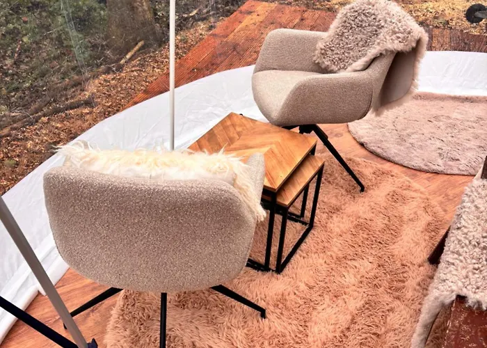 Bubbeltent In Bos Met Hottub, 20m Amsterdam Luksustelt Zuidoostbeemster